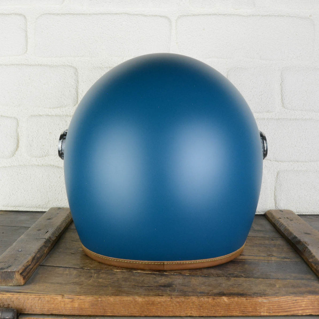 Heroine Racer Custom Teal Finish ECE 22.05 M - Sample Sale 925