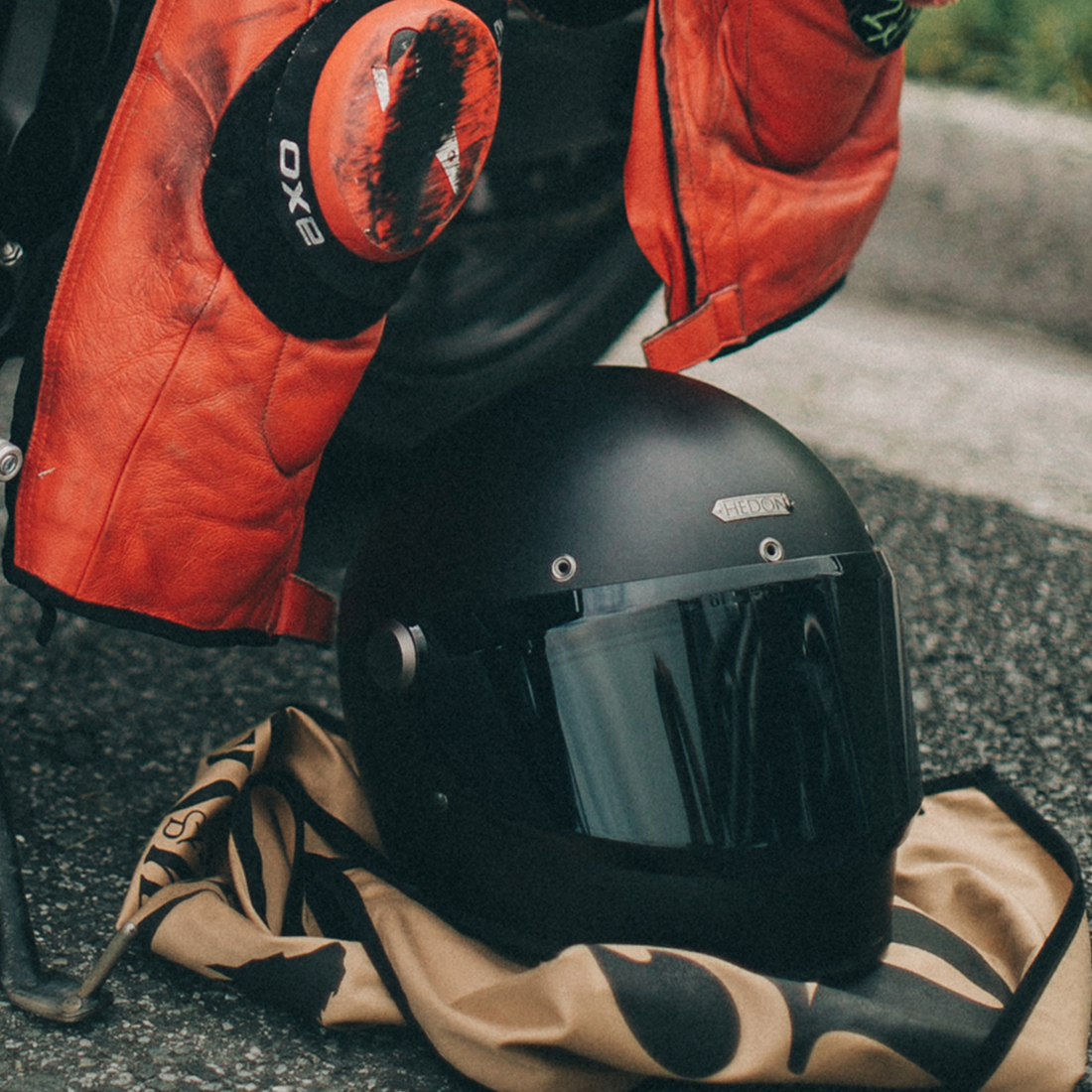 Heroine Racer Coal Matte 2.0 | Made-To-Order - HEDON
