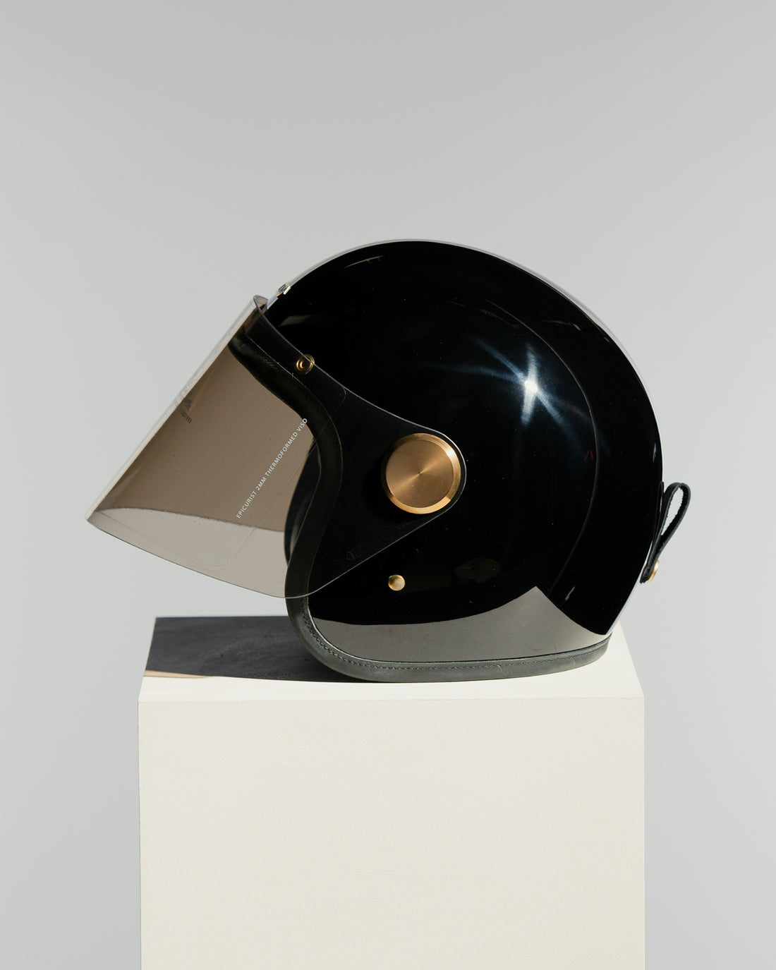 Epicurist Signature Black XXL DOT + Desert Smoke Visor - Sample Sale 1013