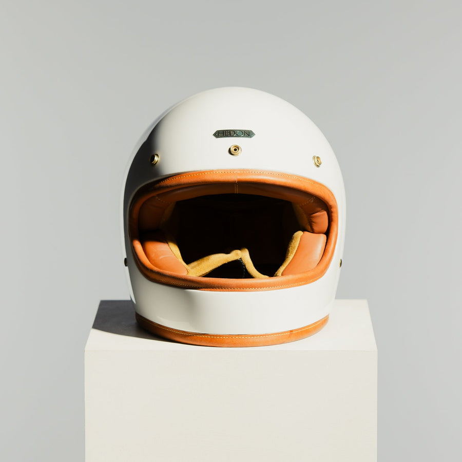 Heroine Classic Knight White | ECE 22.05 | Laatste kans