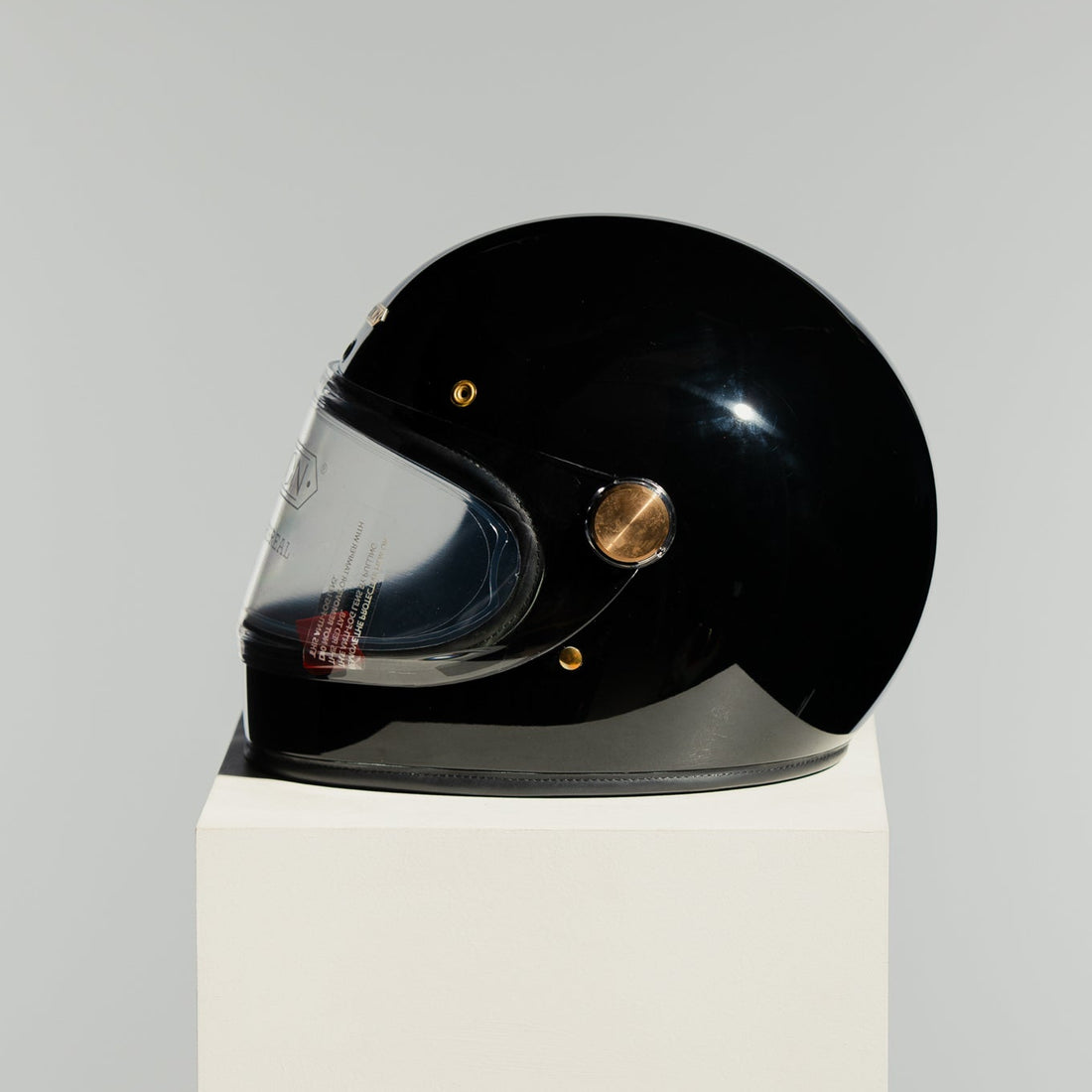 Heroine Racer Signature Black 1.0 XS ECE 22.05 - Sample Sale 1063
