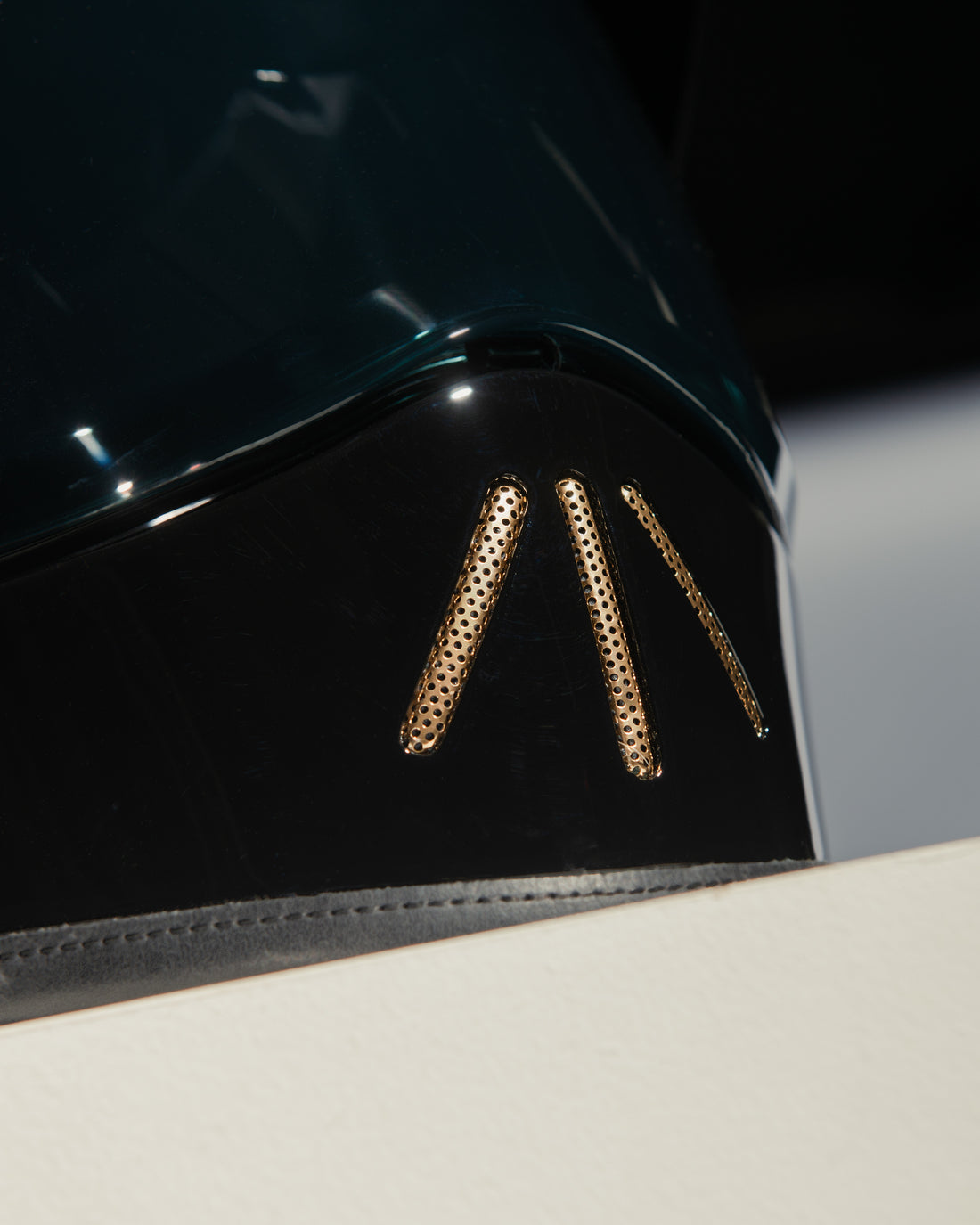 Psilo Explorer Signature Black