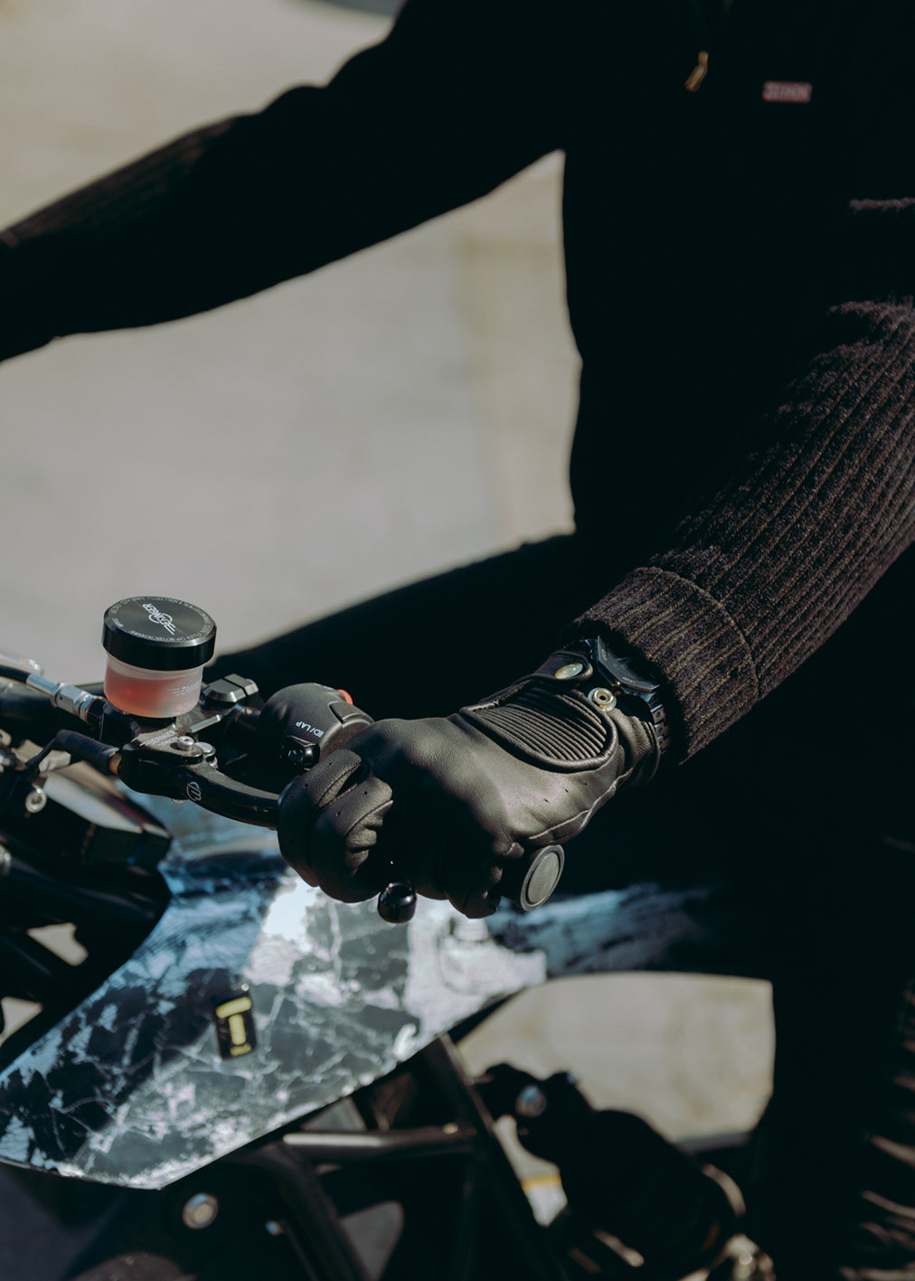 GANTS ARTISANAUX NOIRS