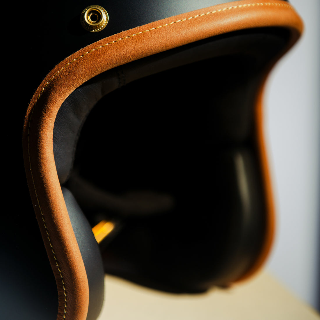 black and brown motorcycle helmet Bell TX-501 Street Smallest DOT shell size ever made Inspired by the hit Biker TV Show Meets or exceeds D.O.T Custom Motorcycle Helmet Full Face