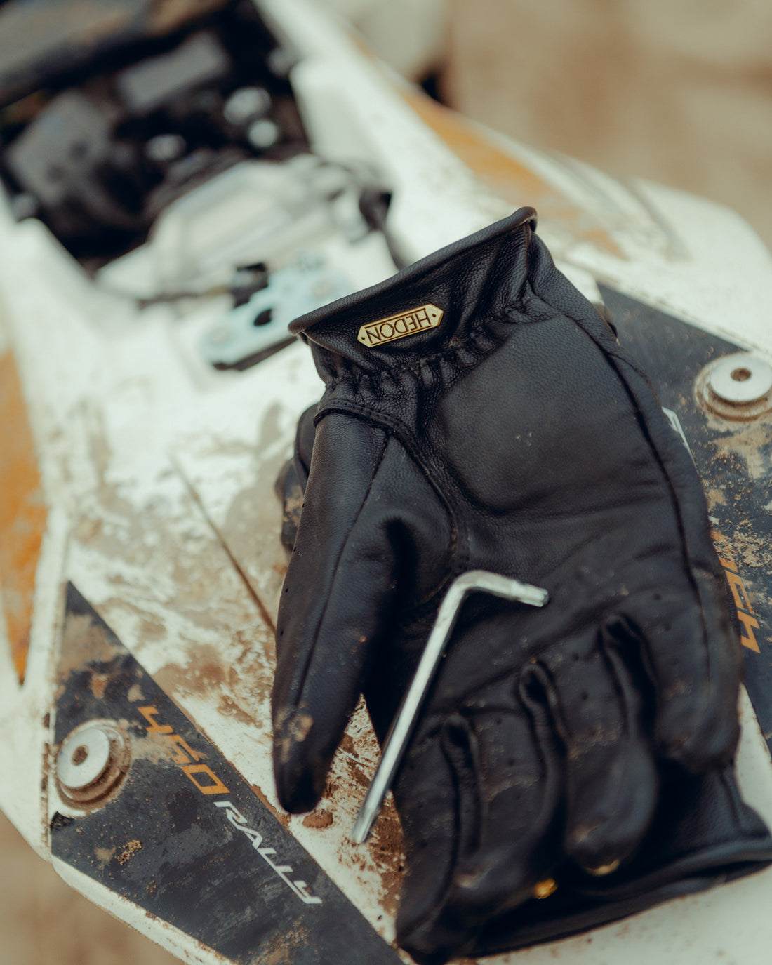 Crafted Hands Gloves Black - Slim Leather Motorcycle Gloves