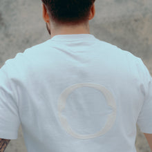SIGNATURE WHITE T SIGNATURE WHITE T