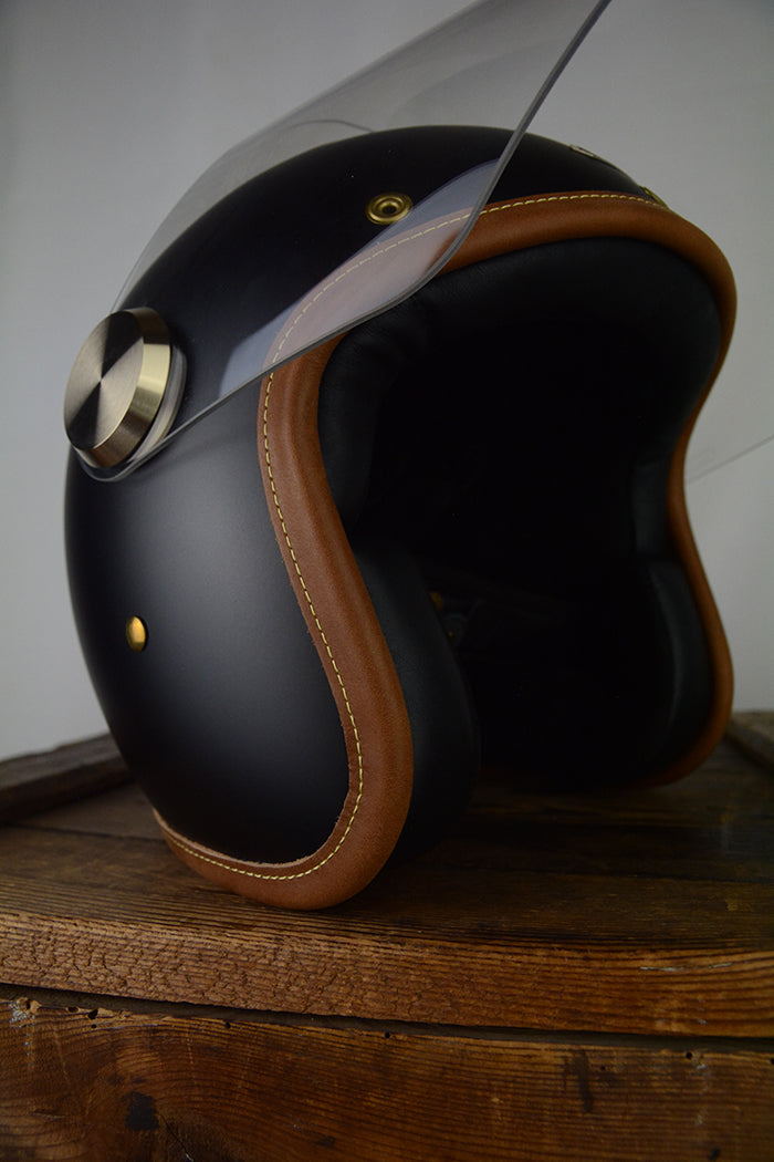 Epicurist Stable Black | DOT | Last Chance