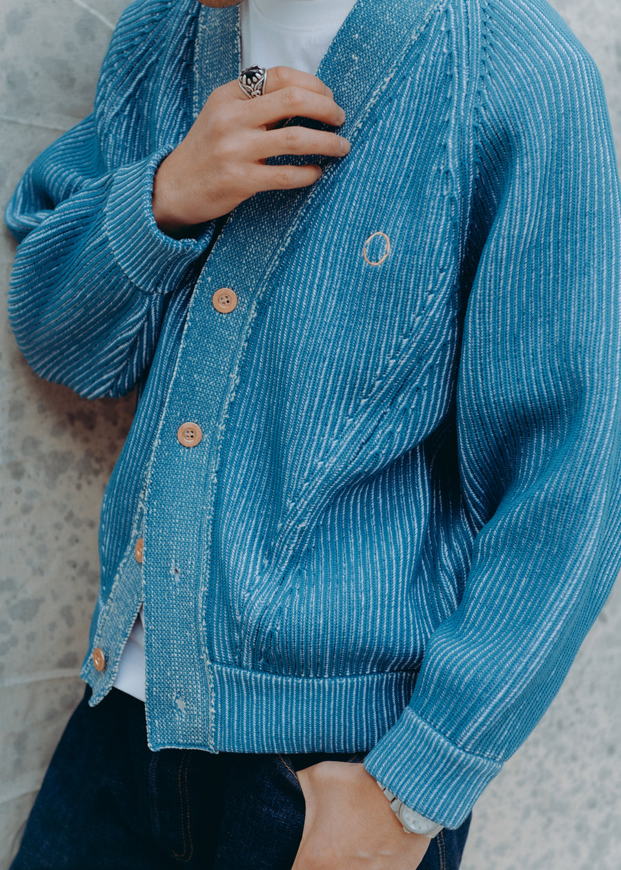 BLUE KNIT CARDIGAN
