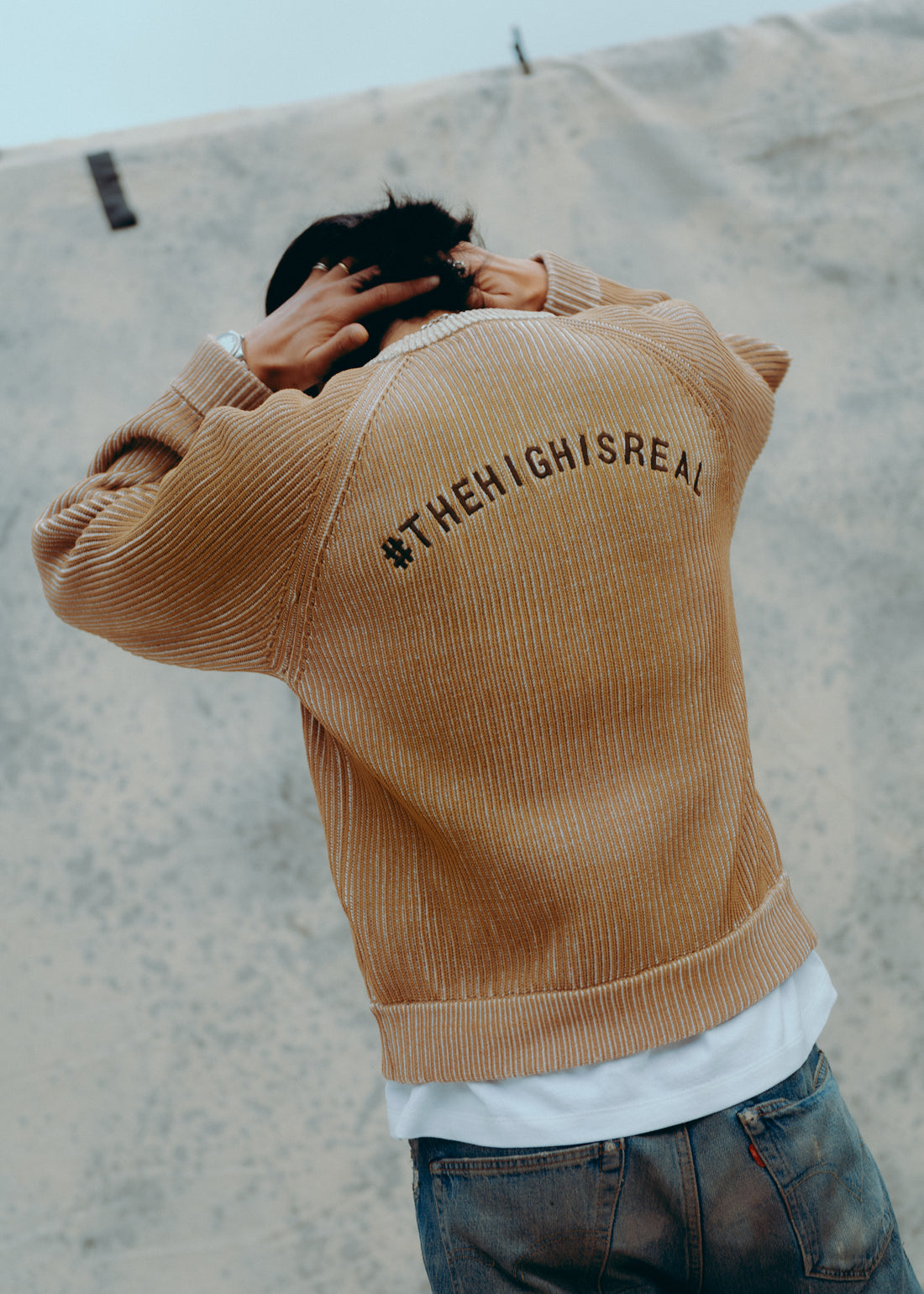 SAND KNIT SWEATER