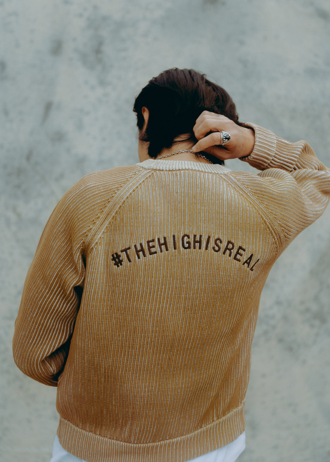 SAND KNIT SWEATER
