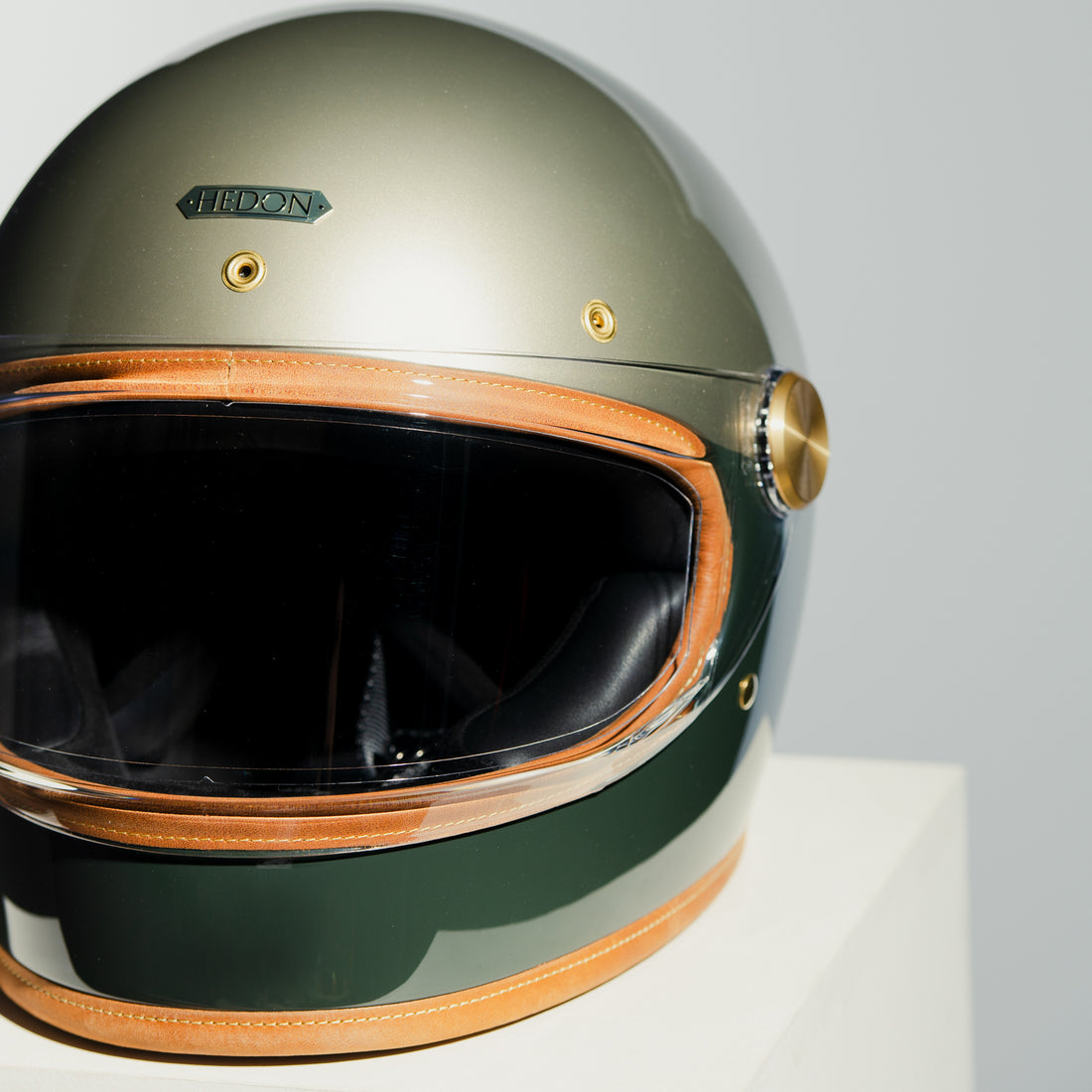 gentleman motorcycle helmet Gentleman Heroine Racer & Classic 2.0 | Made-To-Order