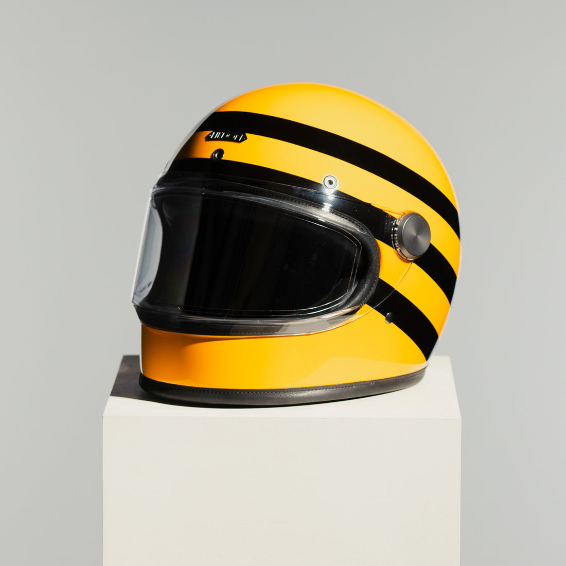 Bumblebee Heroine Racer 2.0 | Made-To-Order | Full Face Motorcycle Helmet | L