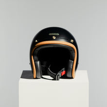 Edenist Stable Black Edenist Stable Black