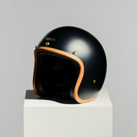 Hédoniste Stable Black